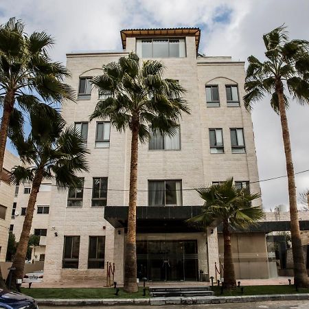 Naylover Hotel Suites Amman Exterior foto